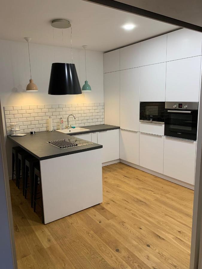 Orient Express Paris-Pressburg By Zazi Apartment ภายนอก รูปภาพ
