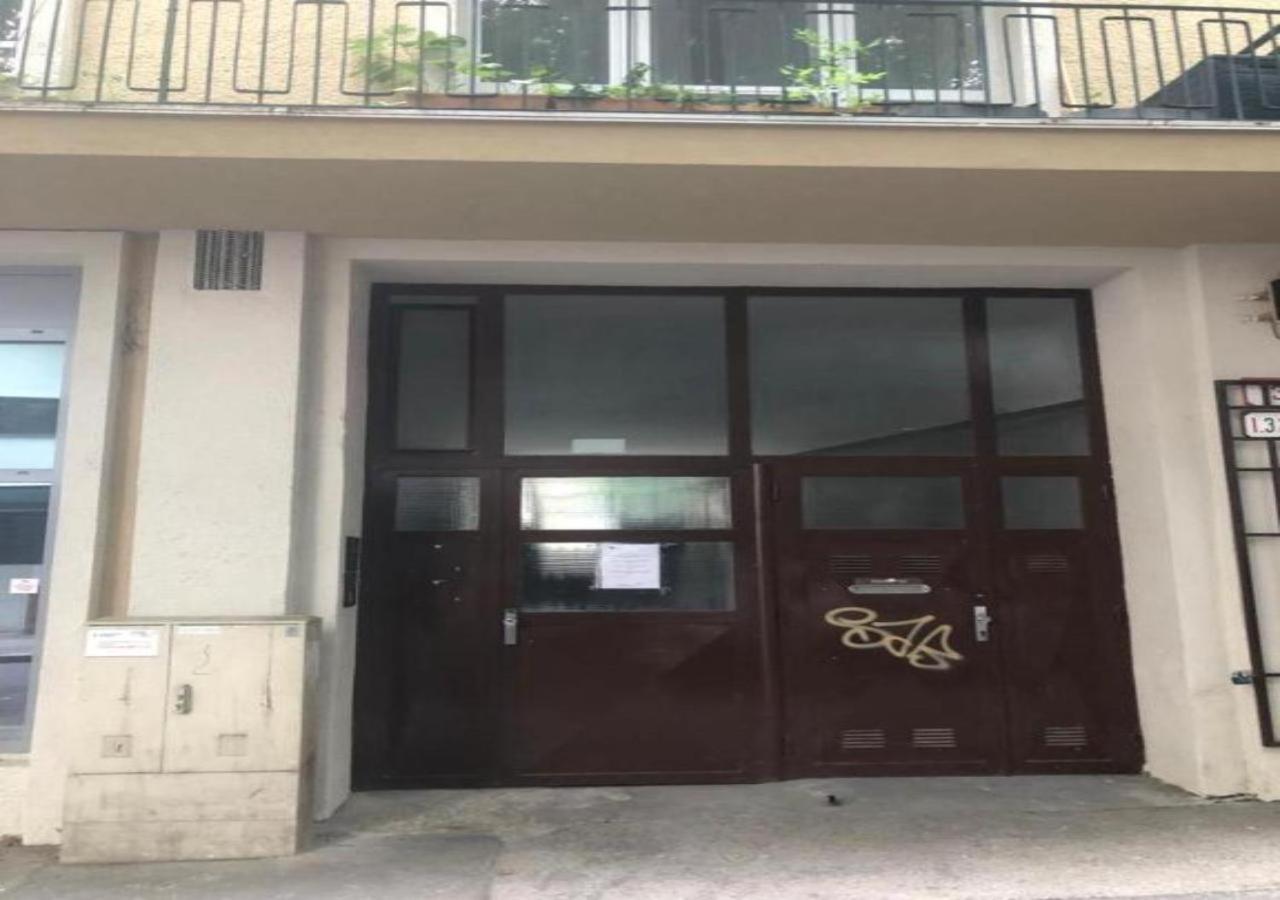 Orient Express Paris-Pressburg By Zazi Apartment ภายนอก รูปภาพ